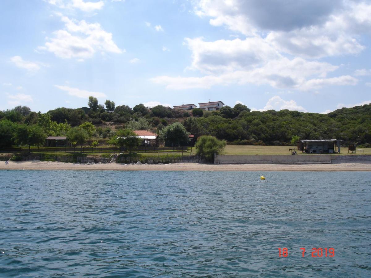 Katevi Luxury Seafront Villa Ierissós Exterior foto