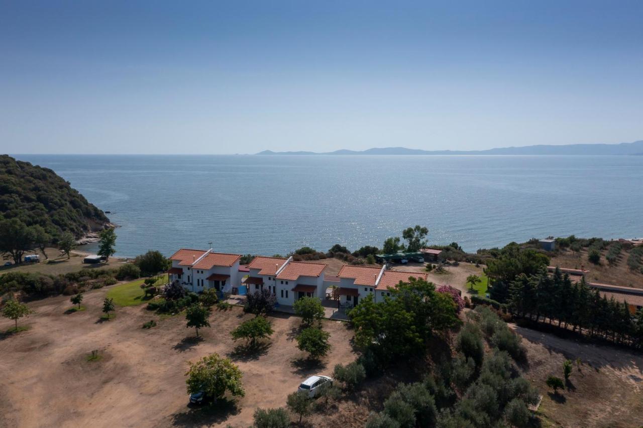 Katevi Luxury Seafront Villa Ierissós Exterior foto